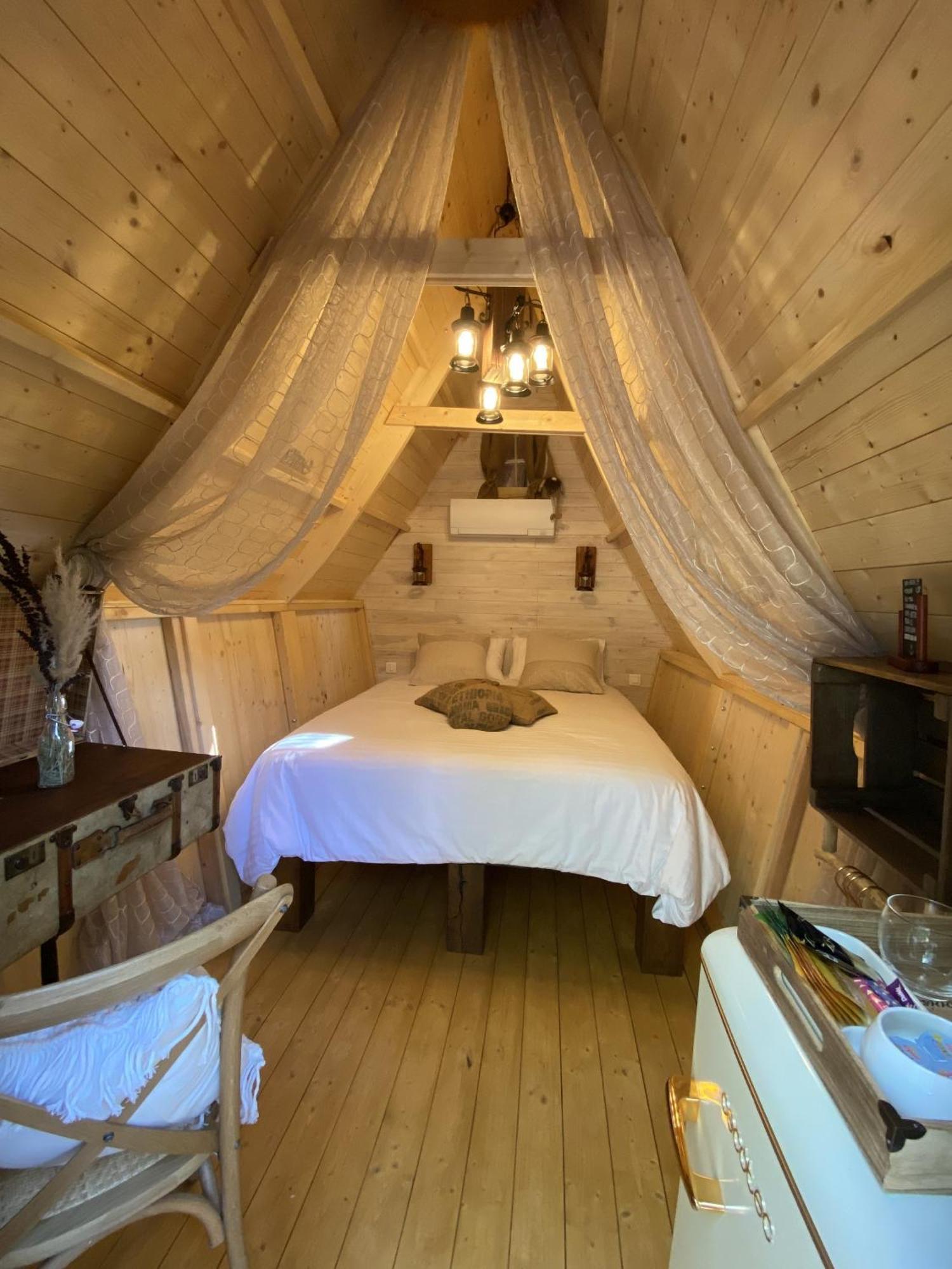 Mas Del Flor Bed & Breakfast Villelongue-dels-Monts Bilik gambar