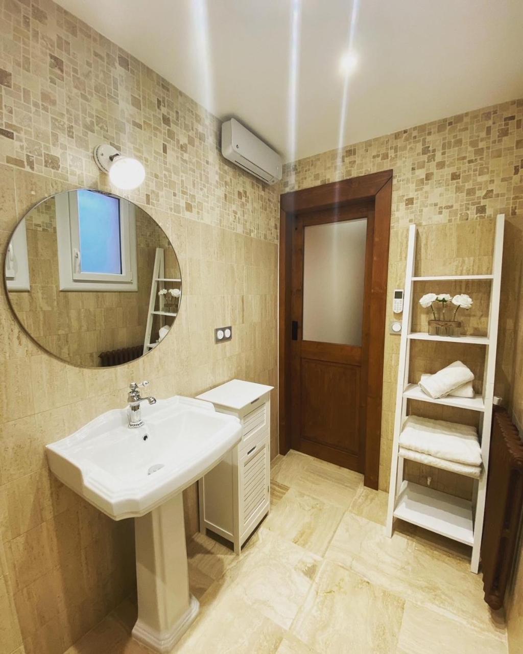 Mas Del Flor Bed & Breakfast Villelongue-dels-Monts Luaran gambar