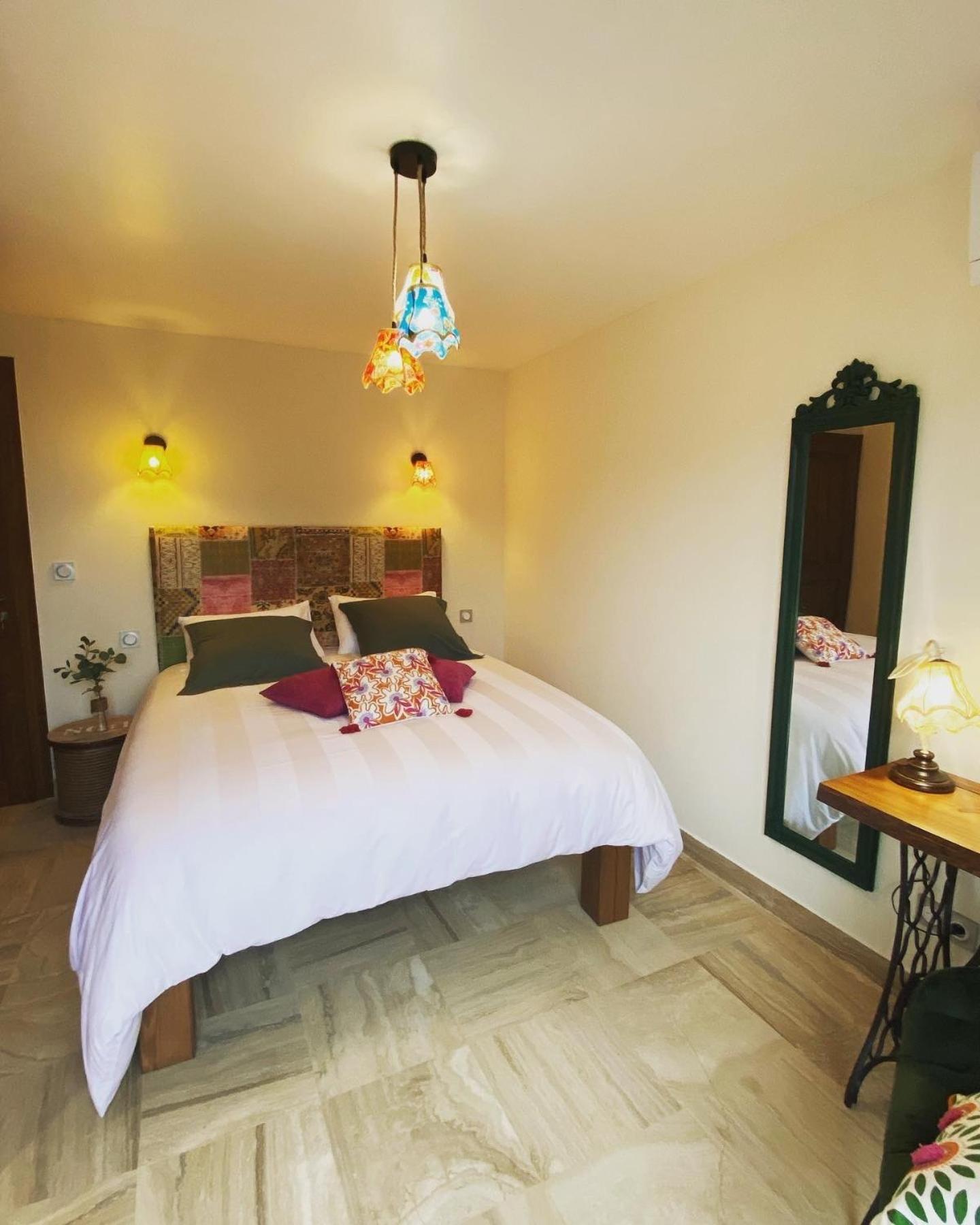 Mas Del Flor Bed & Breakfast Villelongue-dels-Monts Luaran gambar